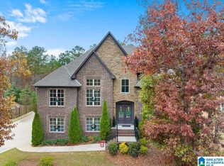 412 Grey Oaks Dr, Pelham, AL 35124