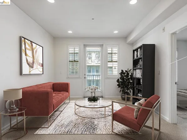 989 Franklin St APT 522, Oakland, CA 94607