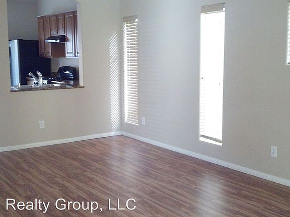 5th image of 8130 Skytop Ledge Ave