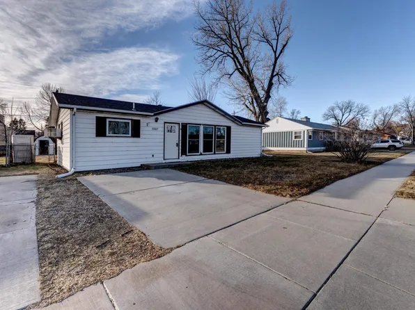 3207 W Saint Cloud St, Rapid City, SD 57702