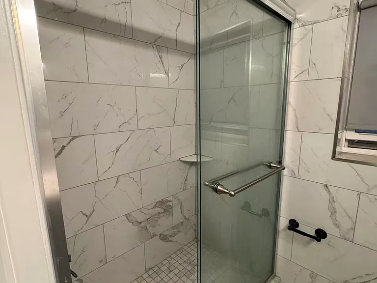 128 S 11th St #3 — Photo 7