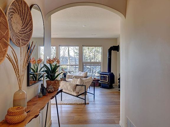 2nd image of 9291 Truman Rd