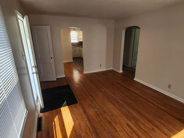 2228 SW Macvicar Ave — Photo 5