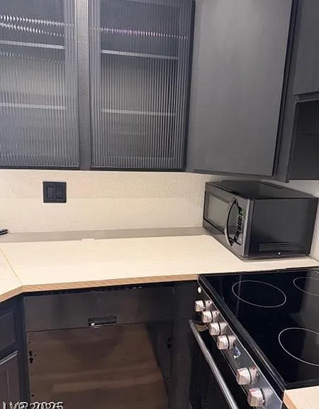 540 Elm Dr #104 — Photo 15