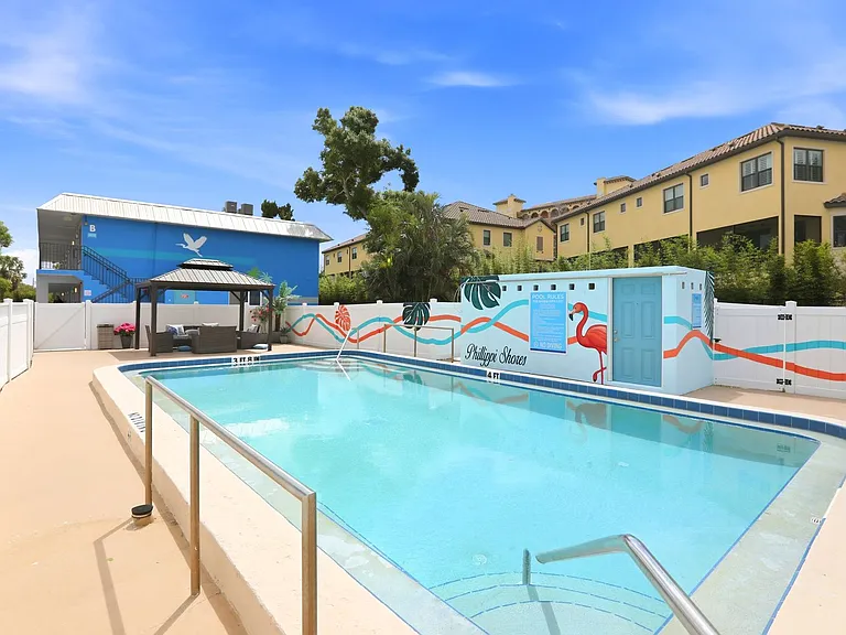 Phillippi Square Apartments — Photo 14