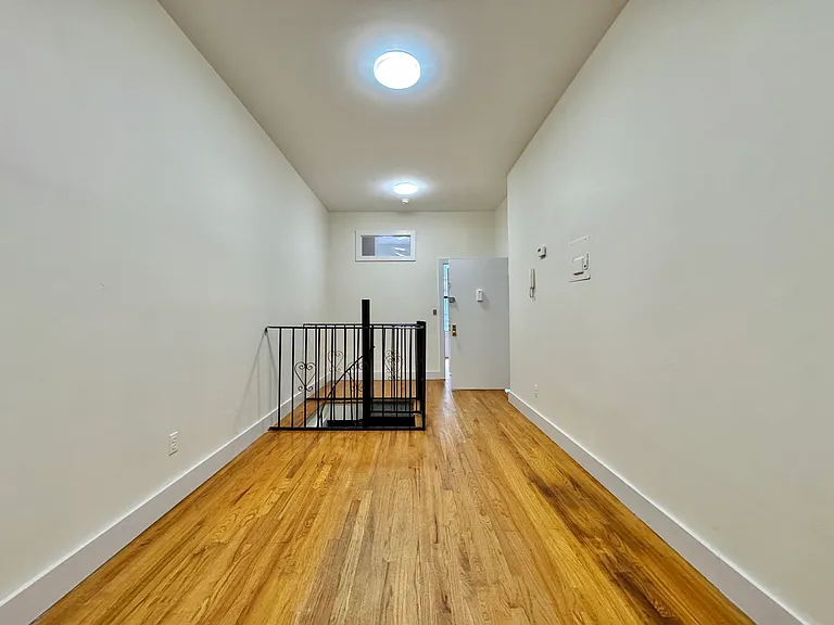 252 Stockholm St #1L — Photo 6