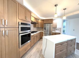 2432 Eagleridge Dr, Henderson, NV 89074