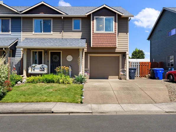 735 Garden Ct, Molalla, OR 97038