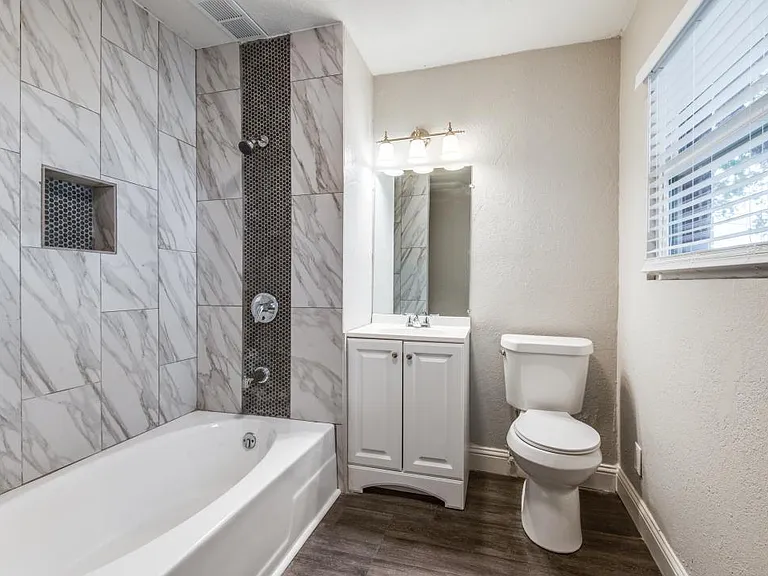 853 Brown Trl — Photo 13