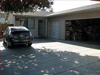 2nd image of 494 Morse Ave