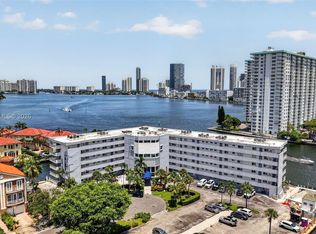 Eden Point North Condo, North Miami Beach, FL 33160