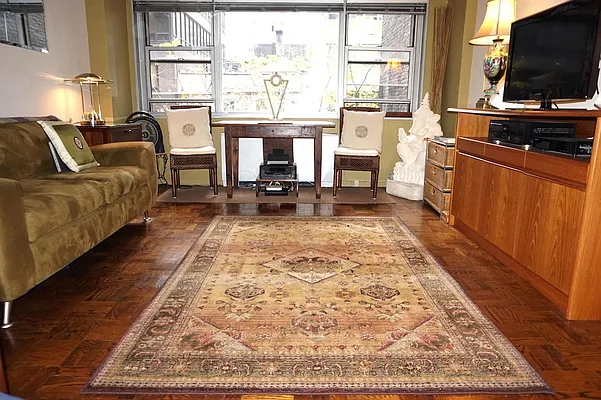 Rented by Keller Williams NYC | media 6