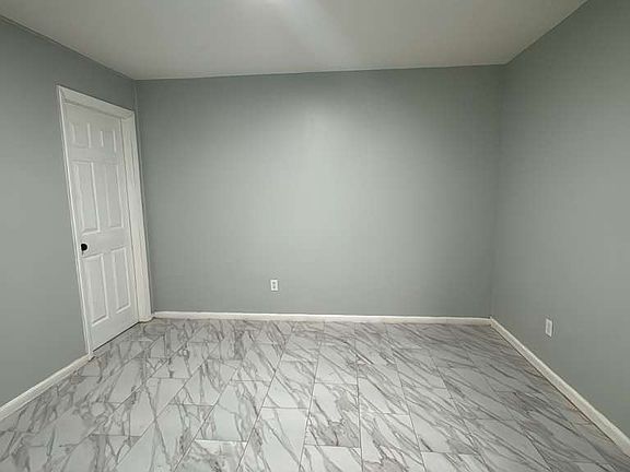 4th image of 560 Main St #11568089