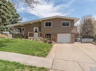 2508 S Van Eps Ave, Sioux Falls, SD 57105