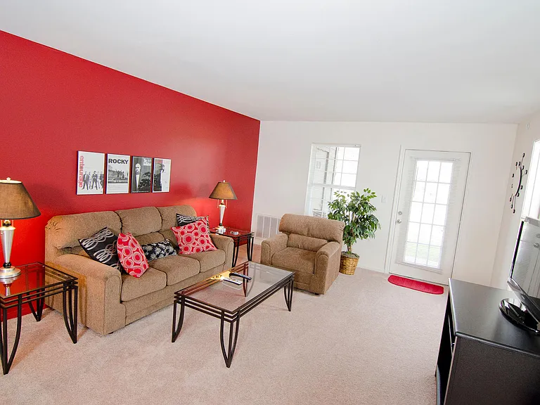 College Towne Apartments — Photo 55