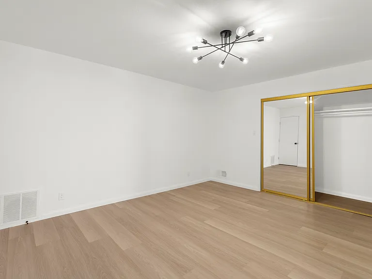 70 Crestline Dr #6 — Photo 23