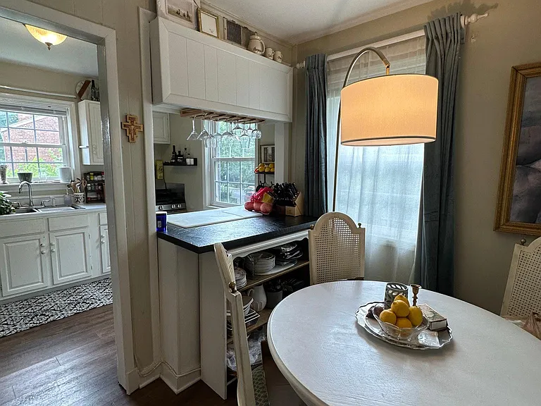 49 E Rosemont Ave — Photo 13