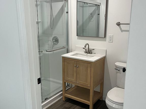 4th image of 13811 Hanwell Ave #1/2
