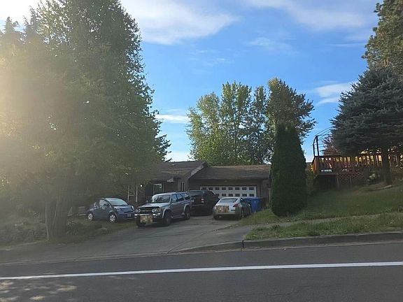 5th image of 1038 E 48th St