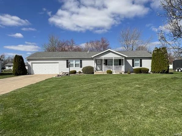 17 Benton Dr, Monroe City, MO 63456