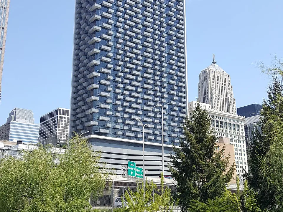235 W Van Buren St #3020
