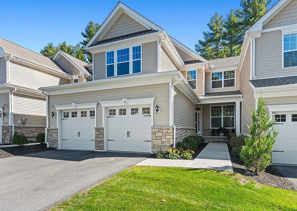 1st image of 12 Plimpton Farm Rd #12