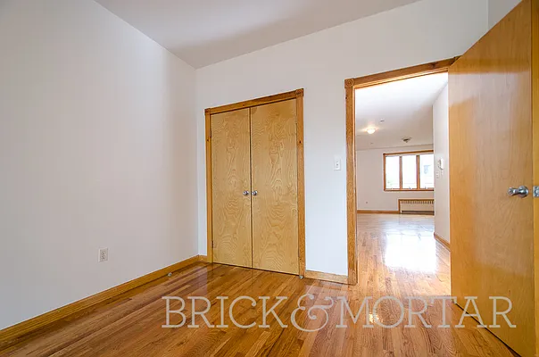 Rented by Brick&Mortar | media 64