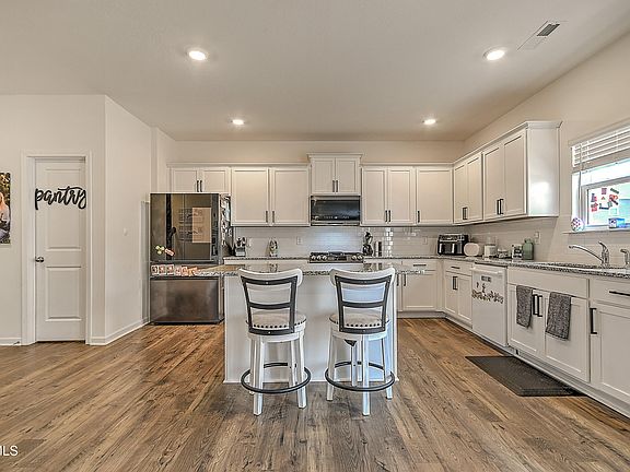 4th image of 6901 Wildlife Cir