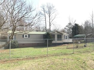 1529 Loflin Hill Rd, Trinity, NC 27370