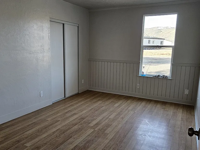 1180 S Cove View Rd — Photo 16