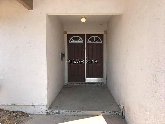 2nd image of 5398 Latigo St