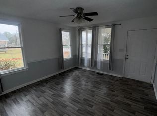 1719 Castle Hayne Rd, Wilmington, NC 28401