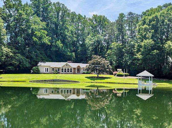 3565 Ebert Rd