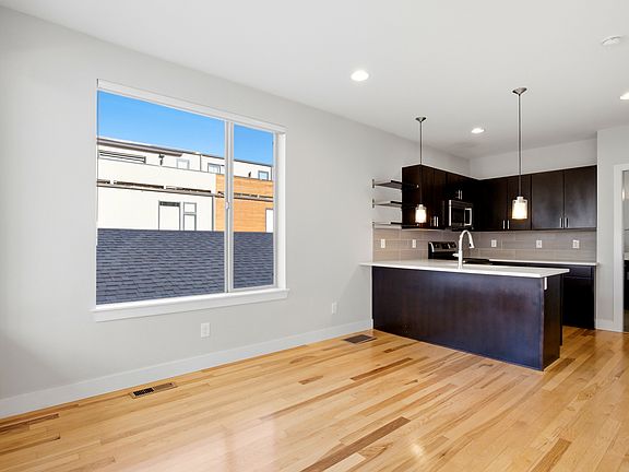 4th image of 2114 N Decatur St