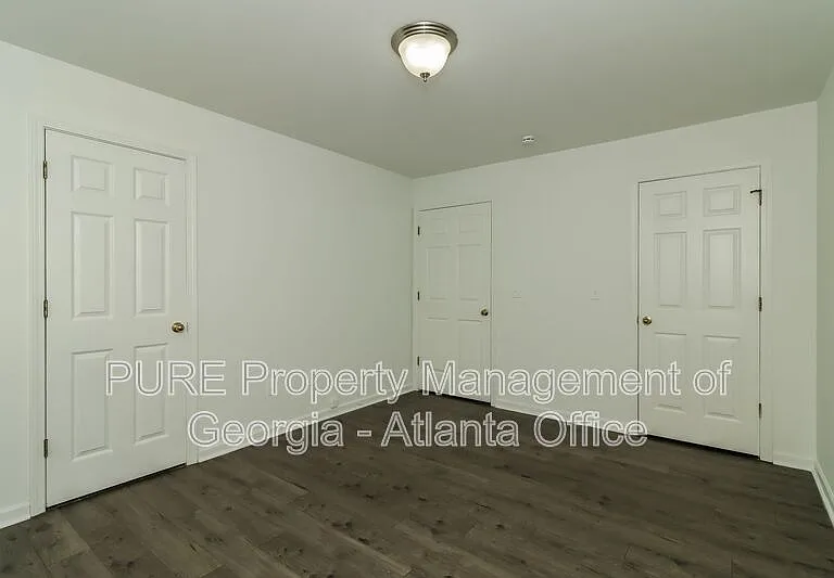 1702 Stonehaven Cir — Photo 15