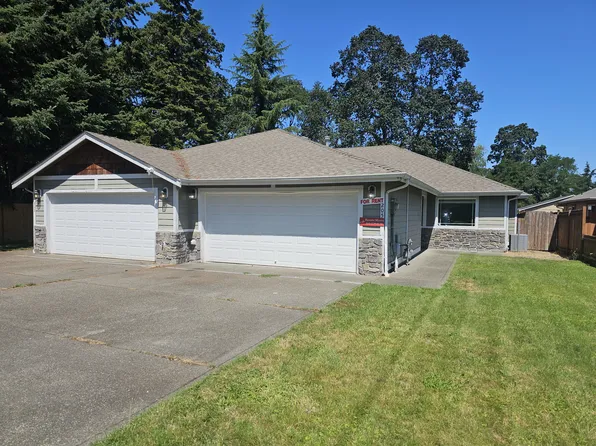 205 167th St E, Spanaway, WA 98387