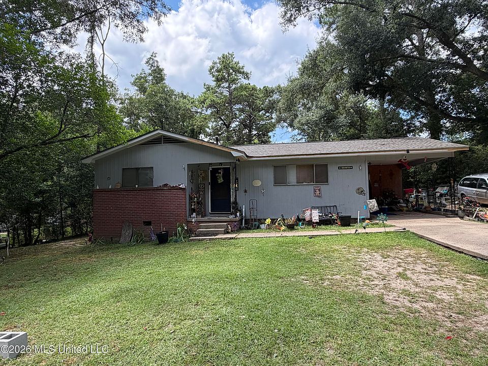 2nd image of 308 Old Corinth Rd