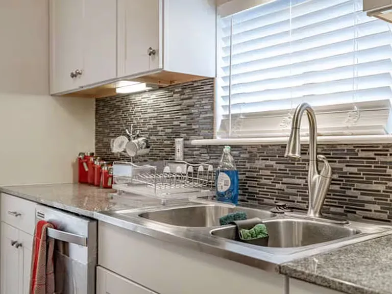 6136 Delmar Blvd #2 — Photo 7