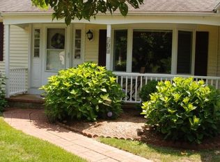 104 Falmouth Landing Rd, East Falmouth, MA 02536