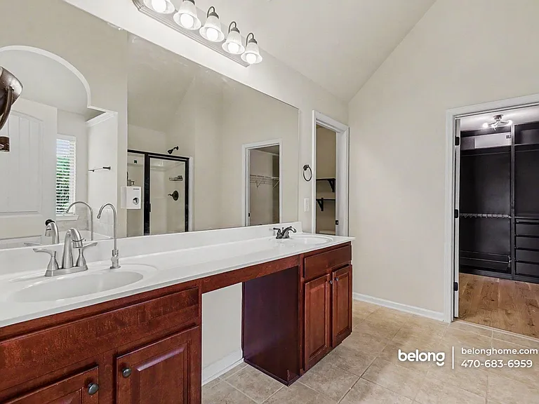 204 Manous Way — Photo 15