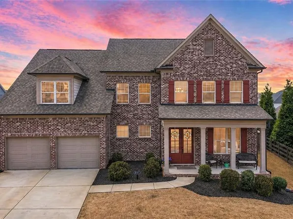 541 Edgewater Dr, Canton, GA 30115