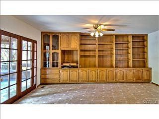 5th image of 4927 Marmol Dr