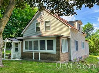 973 Forest St, Niagara, WI 54151