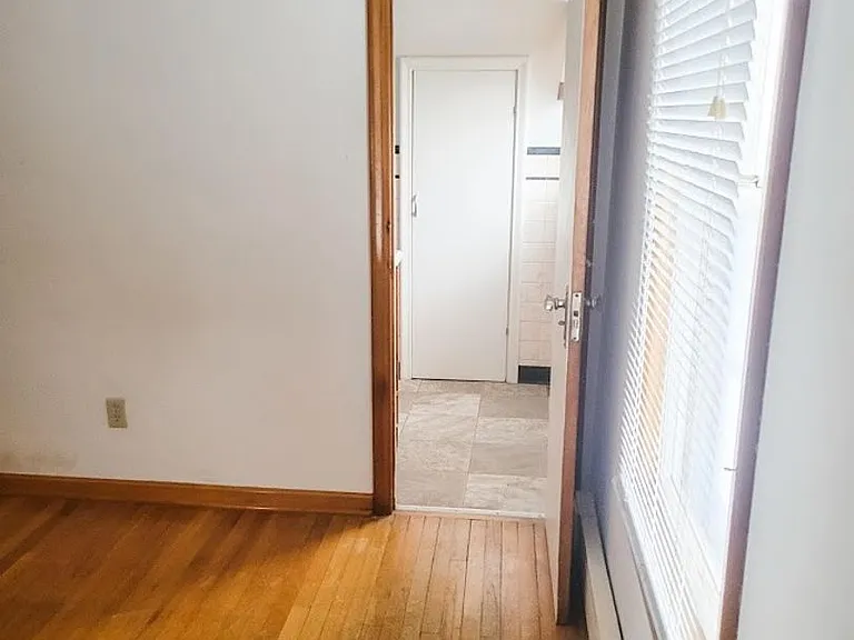 820 Bellevue Ave — Photo 1