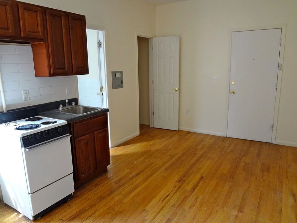 2nd image of 64 Sip Ave APT 319