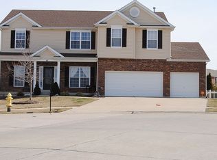 417 Van Buren Ct, Wentzville, MO 63385