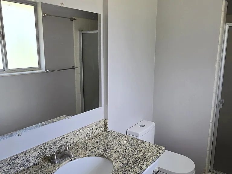 5557 S 2200 W — Photo 22