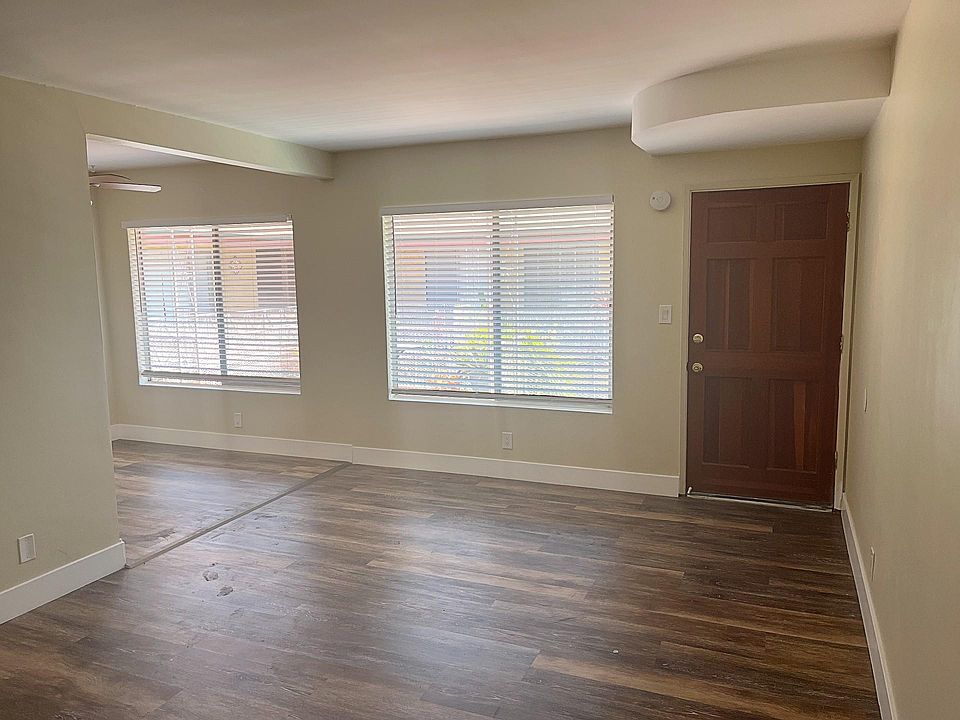 1st image of 2115 Placentia Ave #36