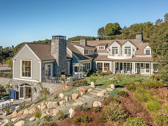 4th image of 2820 Torito Rd