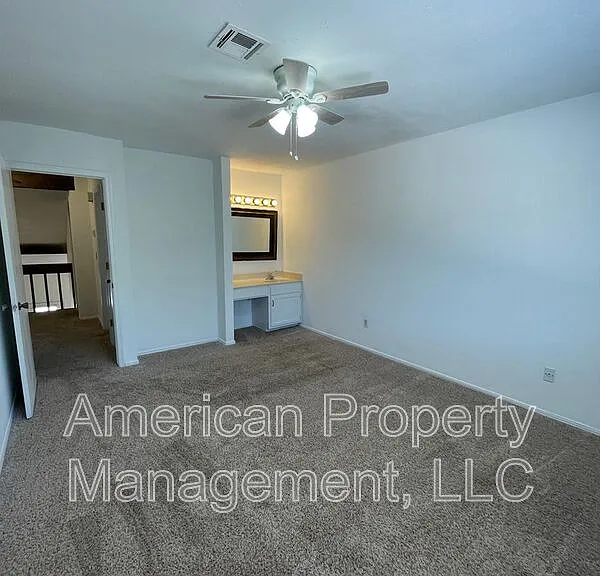 6185 S Zunis Ave — Photo 32